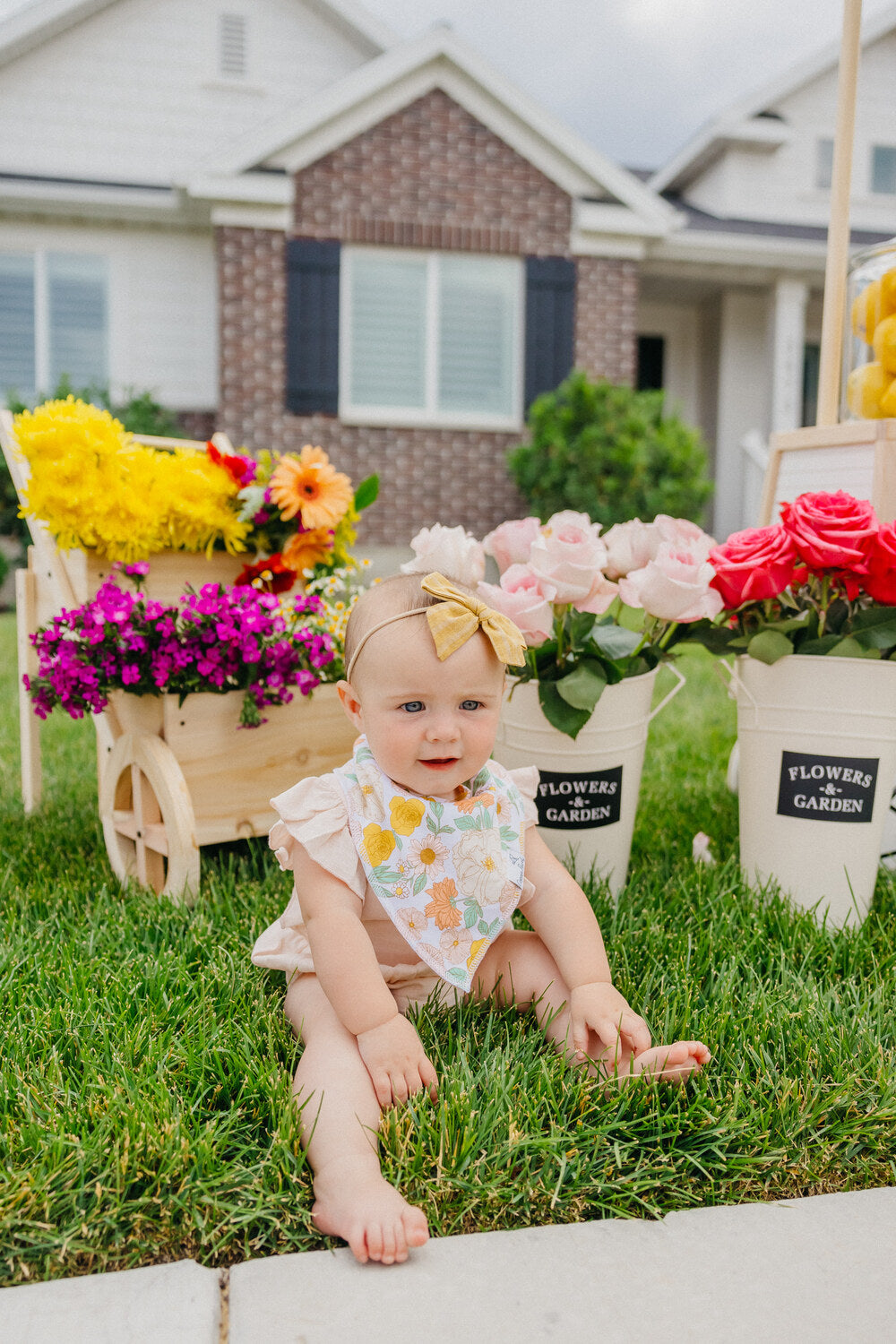Lemon Bandana Bib Set