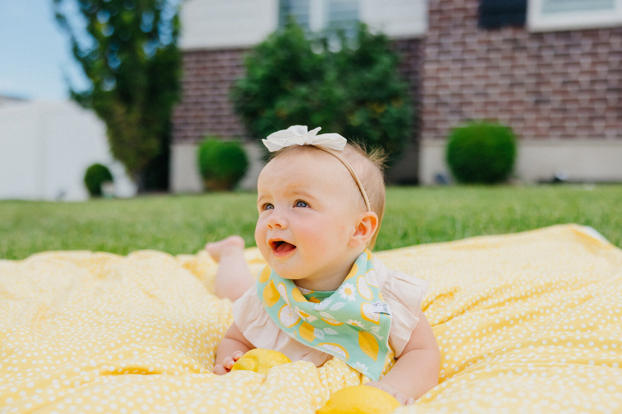 Lemon Bandana Bib Set