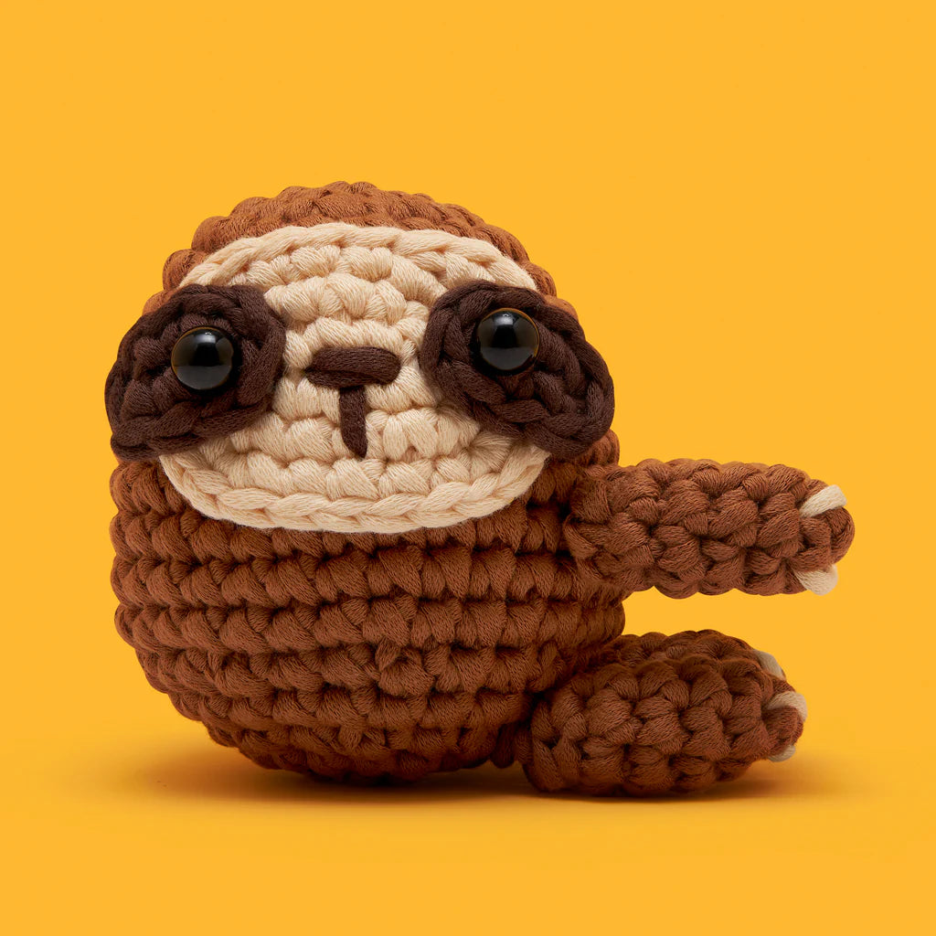 The Woobles Sam the Sloth Crochet Kit – Beginner Crochet Plush