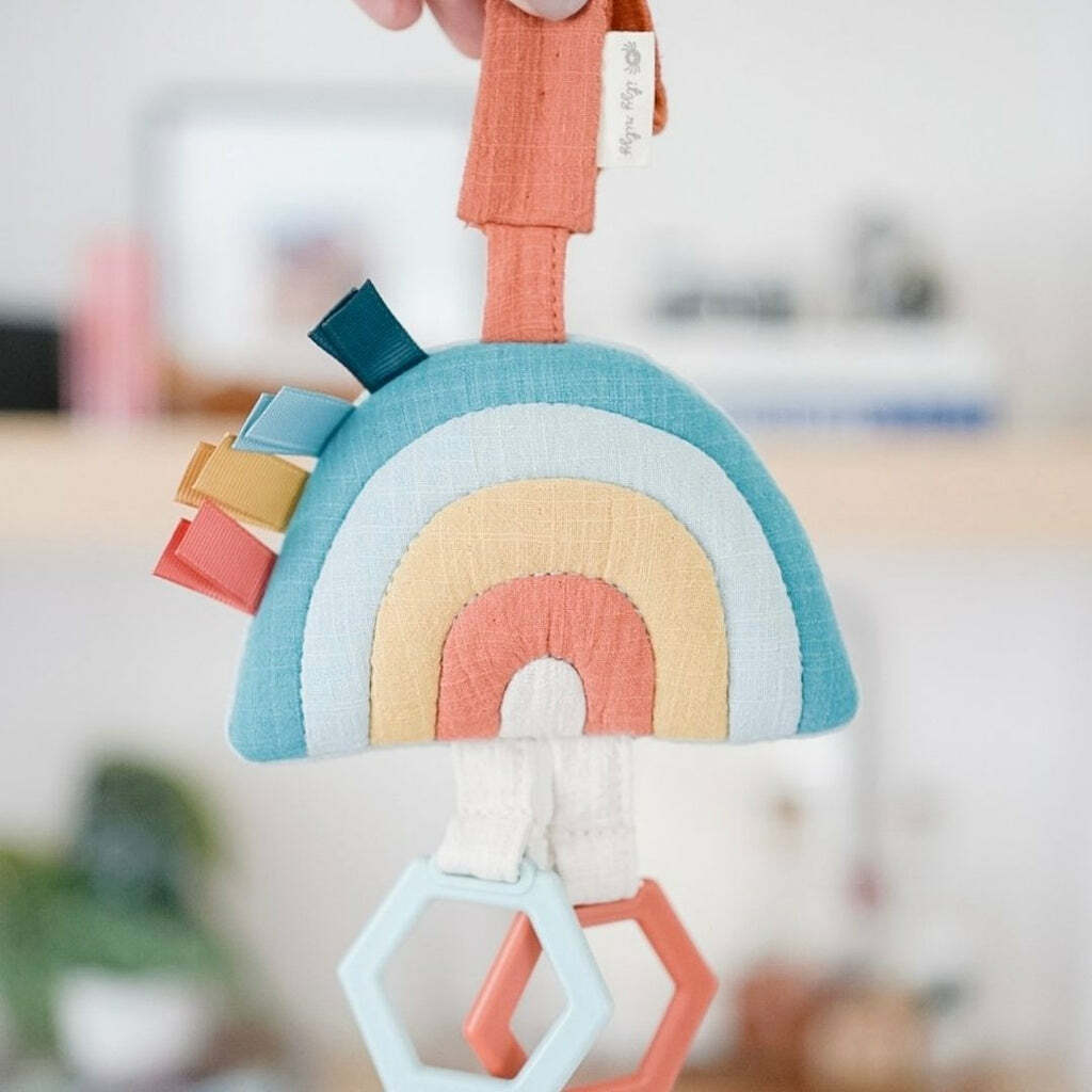 Ritzy Jingle - Attachable Travel Toy (Rainbow)