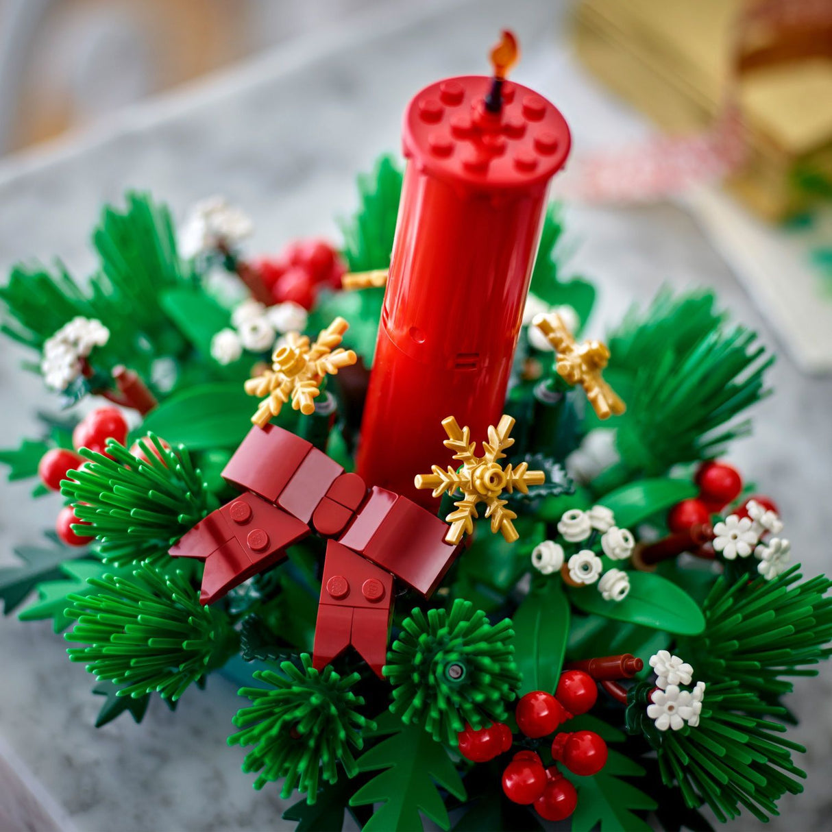 LEGO Iconic: Christmas Table Decoration