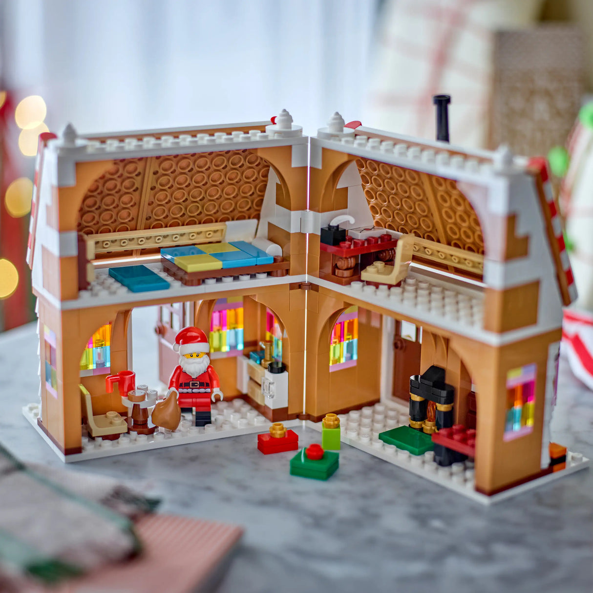 LEGO® Festive Gingerbread House