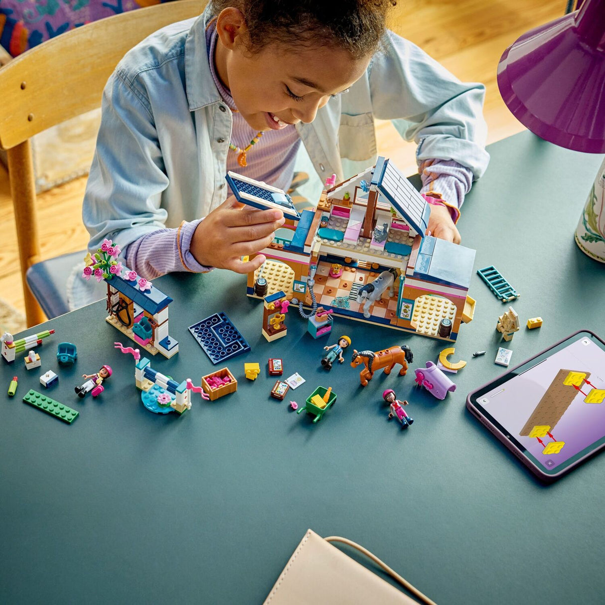 LEGO Friends: Horse Stable and Riding Academy