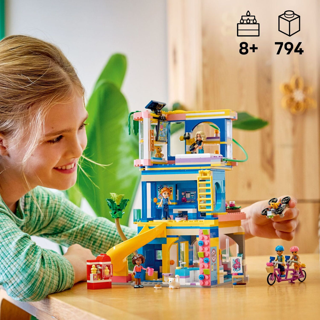 LEGO Friends: Heartlake City Friends Club House