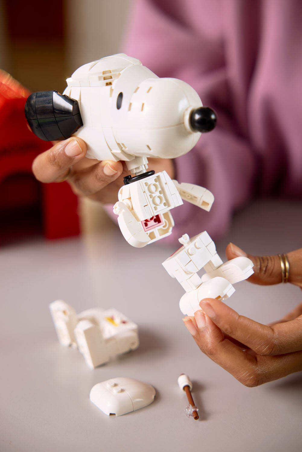 IDEAS Peanuts Snoopy's Doghouse