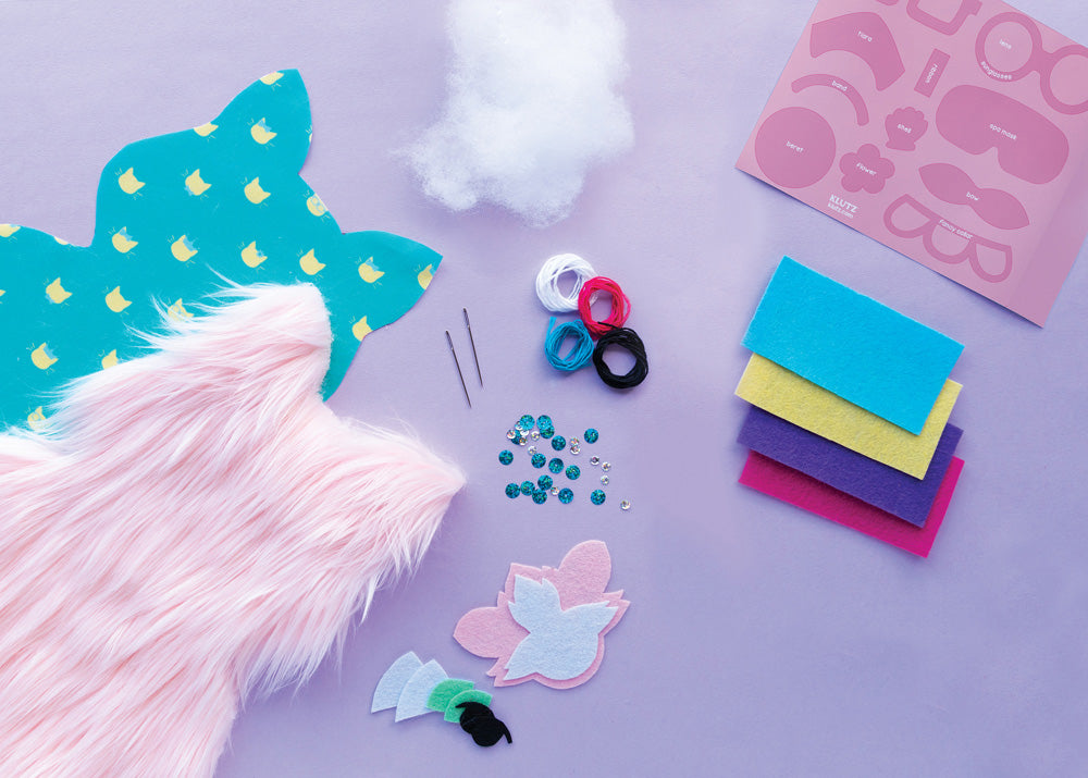Klutz Sew Your Own Fluffy Cat Pillow