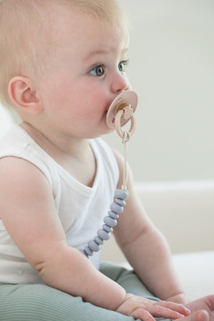 Lilac Pacifier Clip