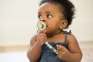 Soft Multi Pacifier Clip