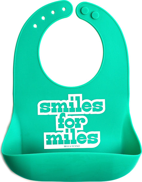 Smiles Wonder Bib