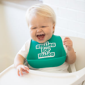 Smiles Wonder Bib