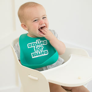 Smiles Wonder Bib