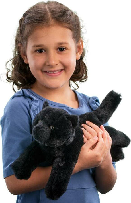 Tug Black Cat