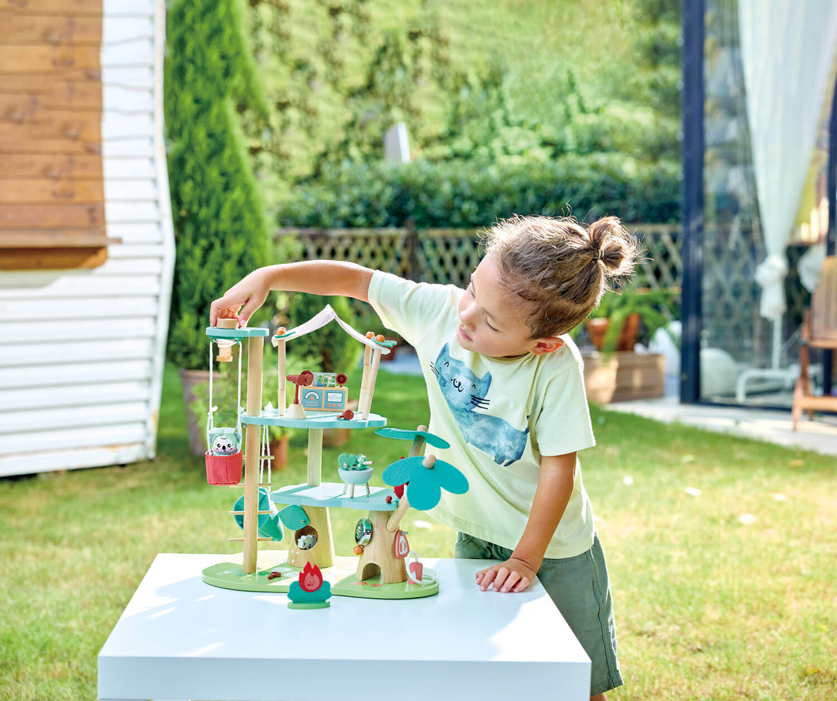 Kiki's Treehouse Headquarter