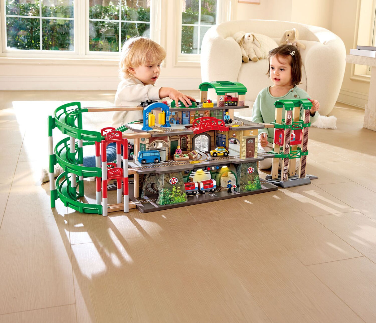 Multi-Level Railway City Set (DS)