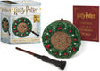 Harry Potter: Hogwarts Christmas Wreath and Wand Set: Lights Up!
