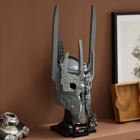 LEGO Icons: The Lord of the Rings: Sauron's Helmet