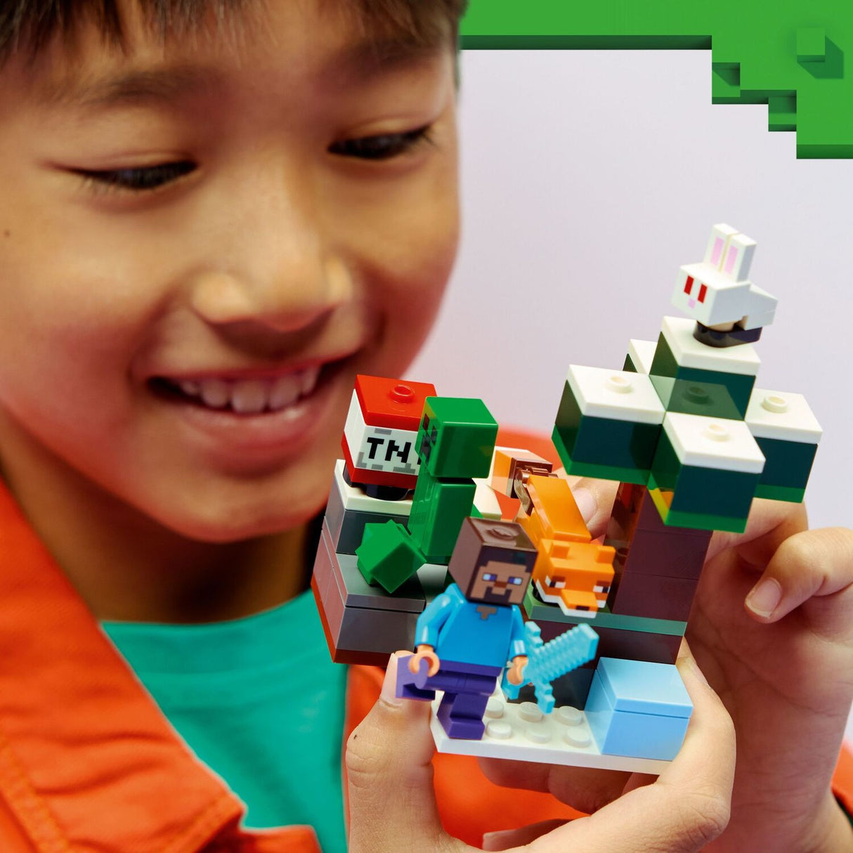 LEGO Minecraft: Steve's Taiga Adventure