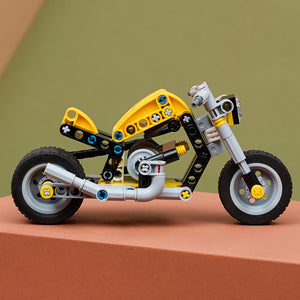 LEGO Technic: Yellow Motorcycle