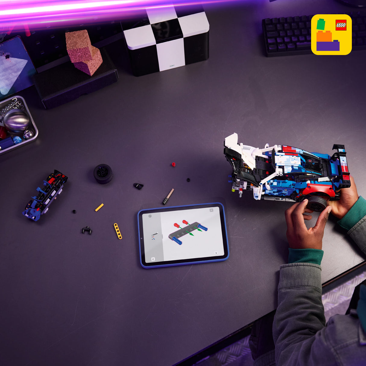 LEGO Technic: BMW M4 GT3 EVO Race Car