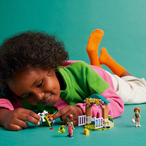 LEGO Friends: Autumn's Baby Cow Shed