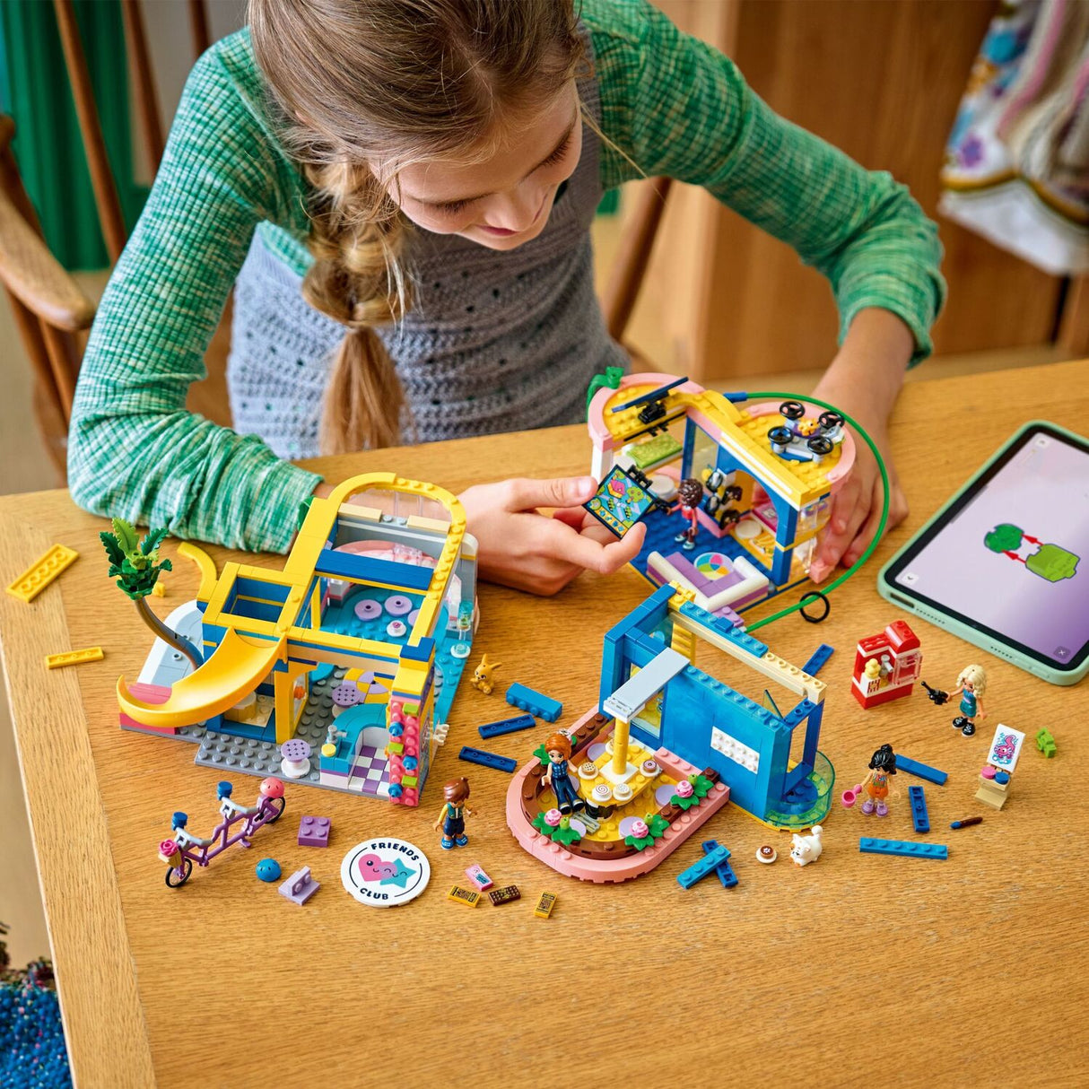 LEGO Friends: Heartlake City Friends Club House