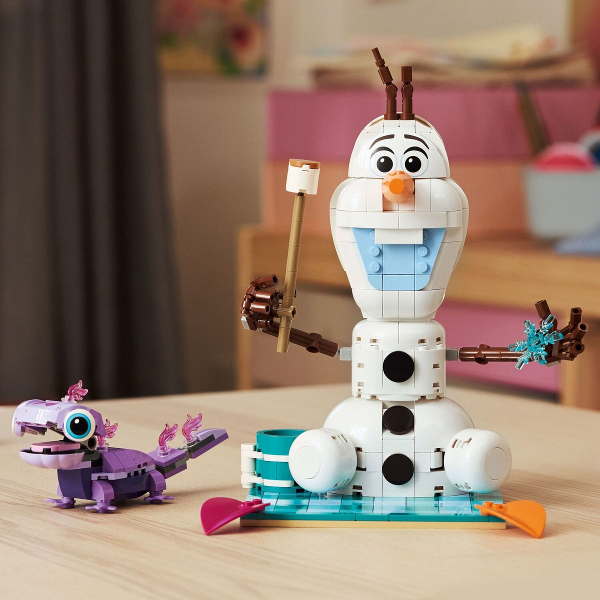 LEGO Disney Princess: Olaf and Bruni's Picnic Fun