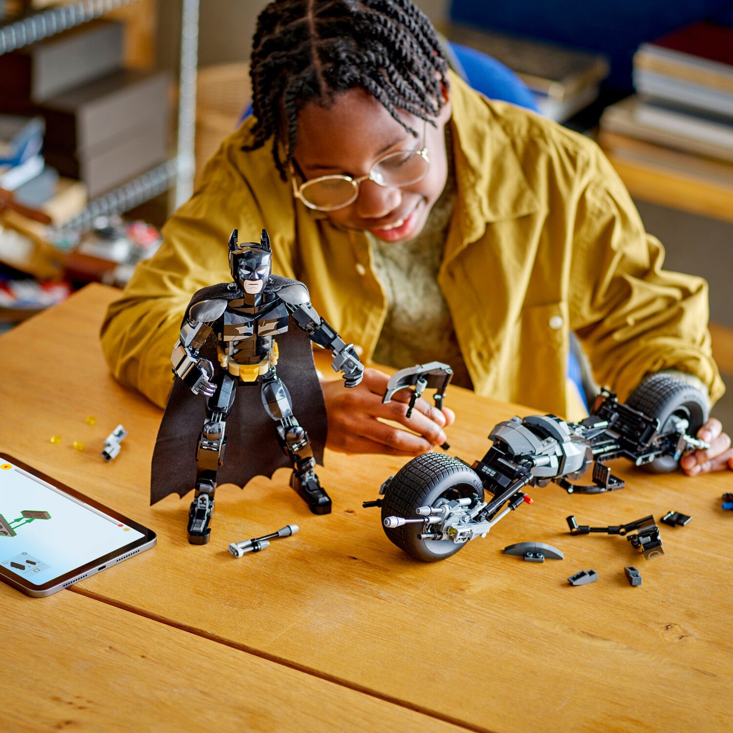 LEGO Super Heroes DC: Batman™ Construction Figure and the Bat-Pod