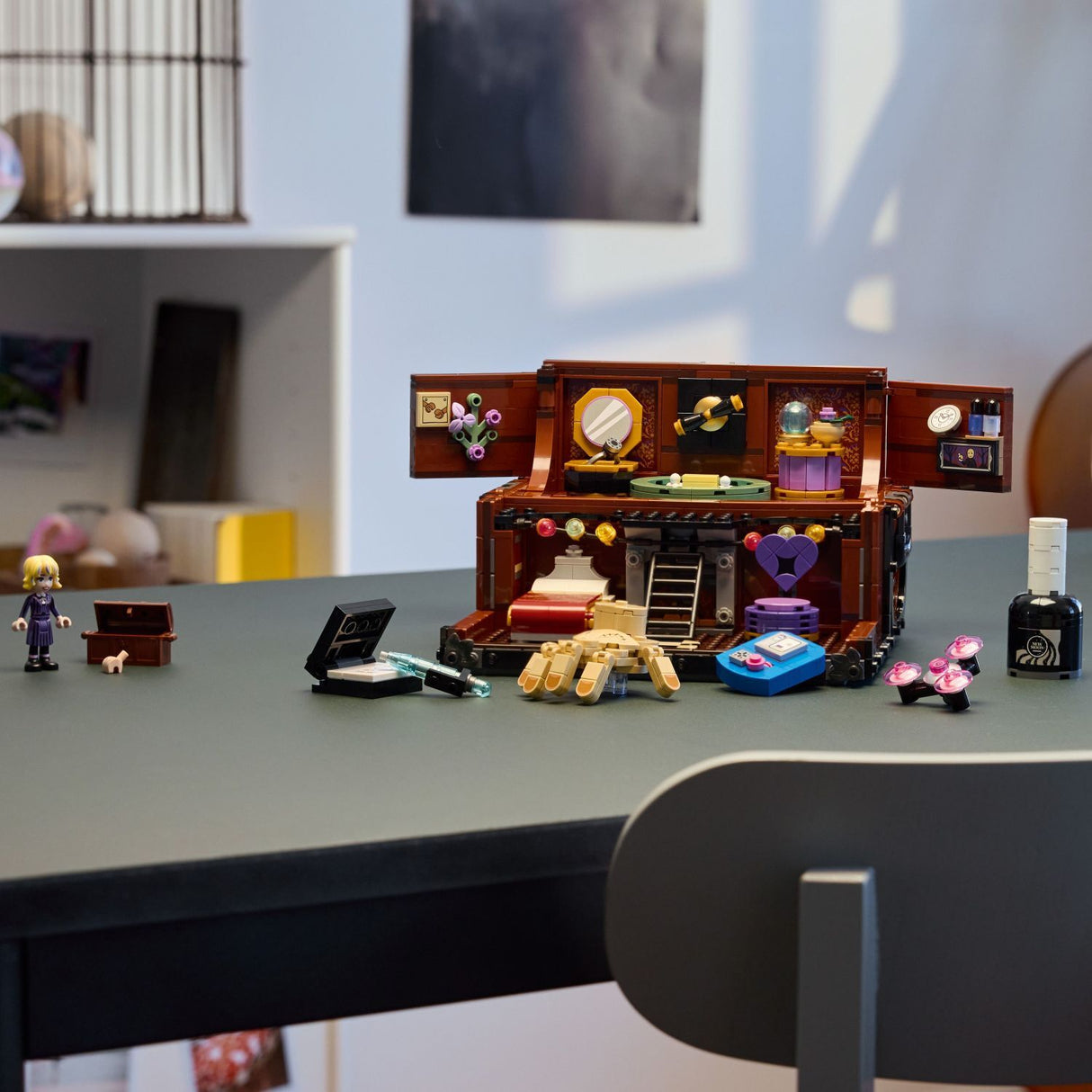LEGO Wednesday: Thing's Apartment