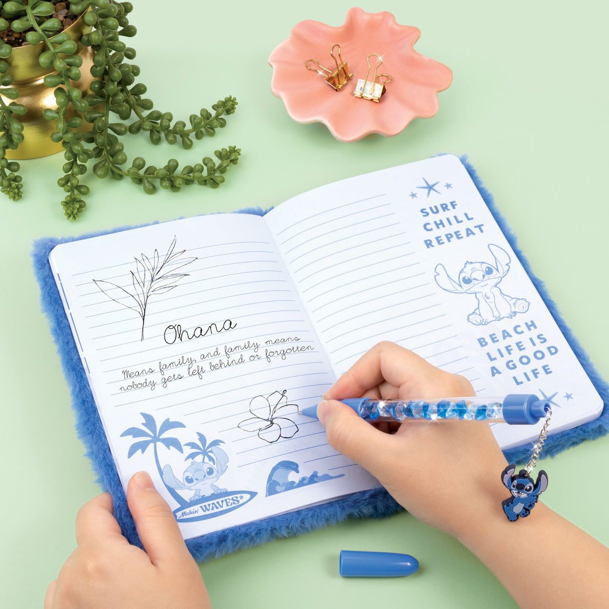 Disney: Stitch Cool Vibes Fuzzy Journal and Pen