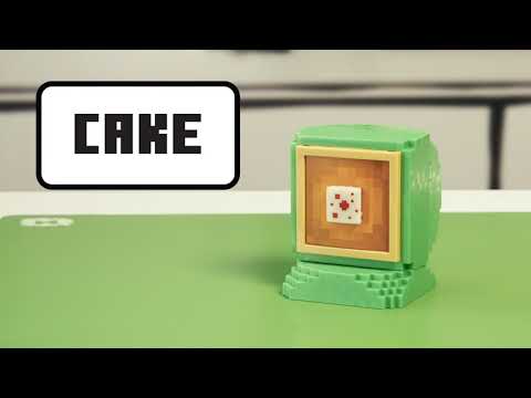 Miniverse: Make It Mini Minecraft - Gingerbread House Toys