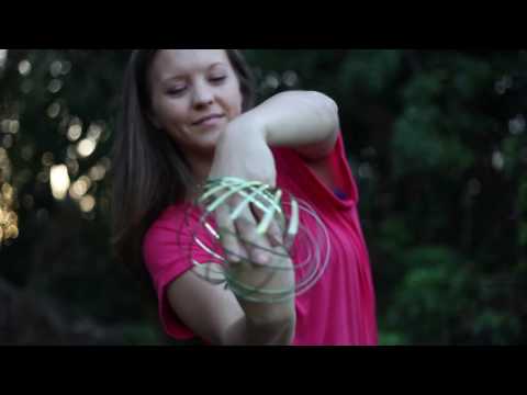 Glozi - Glow in the Dark Mozi - Glowing Yellow