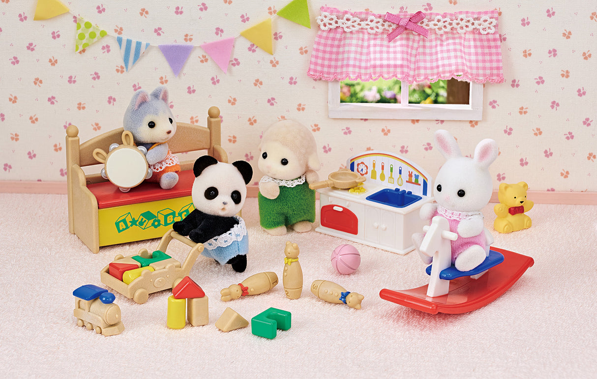 Calico Critters Baby's Toy Box - Snow Rabbit & Panda Babies