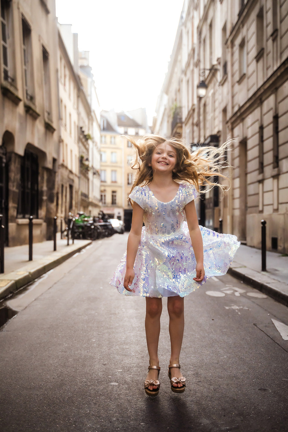 Sequins Concert Queen Dress 5-6 Sequins Concert Queen Dress 5-6