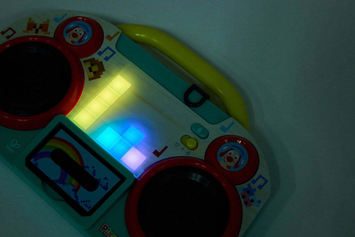 Pixelz Sing-Along Pixel Boombox