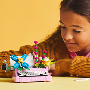 LEGO CREATOR Typewriter with Flowers