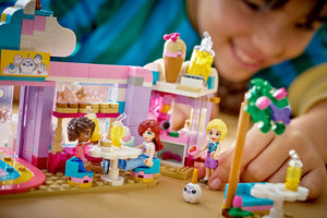 FRIENDS Unicorn Dream Cafe