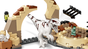 76945 Atrociraptor Bike Chase