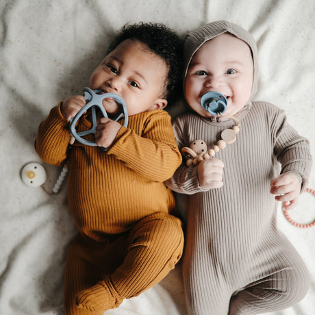 Ball Teether Dove Gray