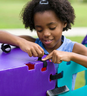 Mighty Fantast Fort Colorblock