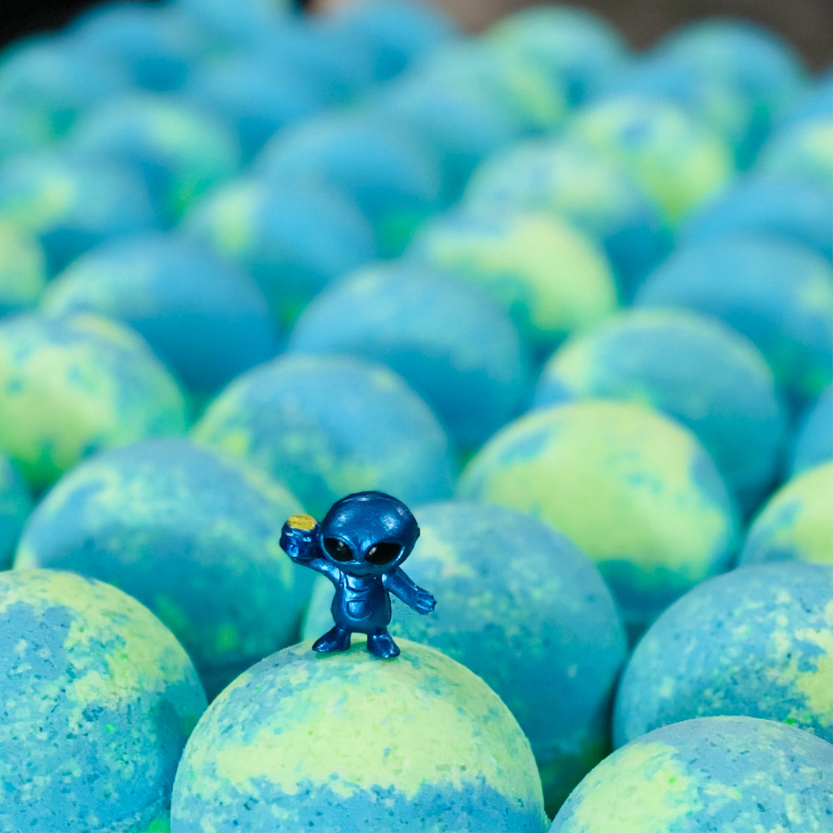 Alien Invasion Toy Bath Bomb