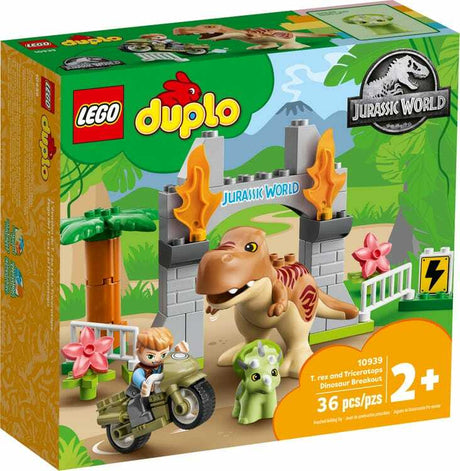 LEGO Jurassic World: T. rex and Triceratops Dinosaur Breakout