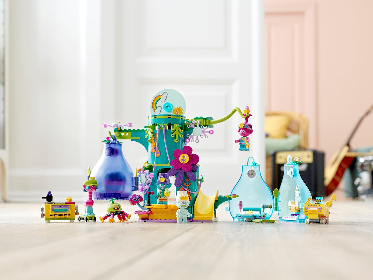 LEGO Trolls World Tour: Pop Village Celebration