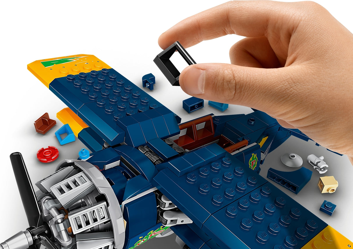 El Fuego's Stunt Plane