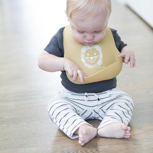 Lion Wonder Bib