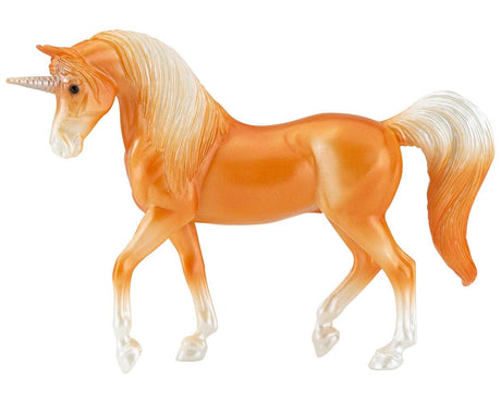 Breyer Mystery Unicorn: Chasing Rainbow