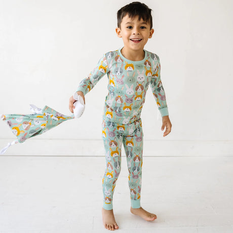 LIMITED EDITION Rad Rabbits Two-Piece Bamboo Viscose Pajama Set 7/8