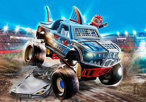 Stunt Show Shark Monster Truck