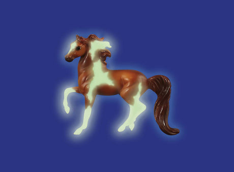 Horse Crazy Glow In The Dark 4 Horse Set
