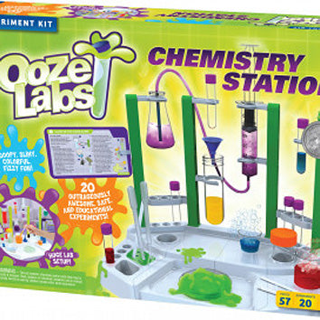 Ooze Labs Chemistry Station - Gingerbread House Toys